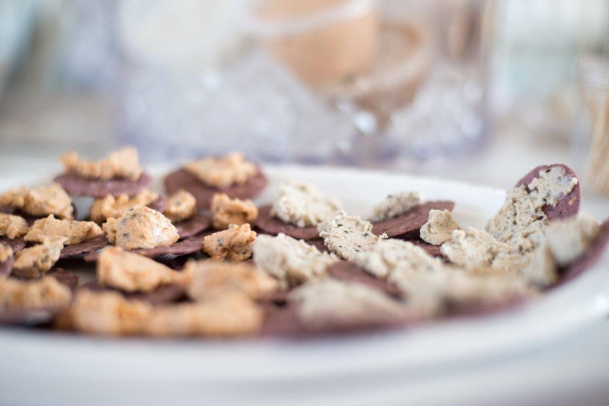 Chips with gelato toppings